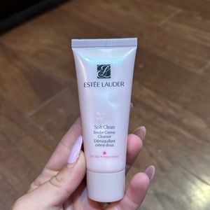 Estée Lauder Soft Clean Tender Creme Cleanser
